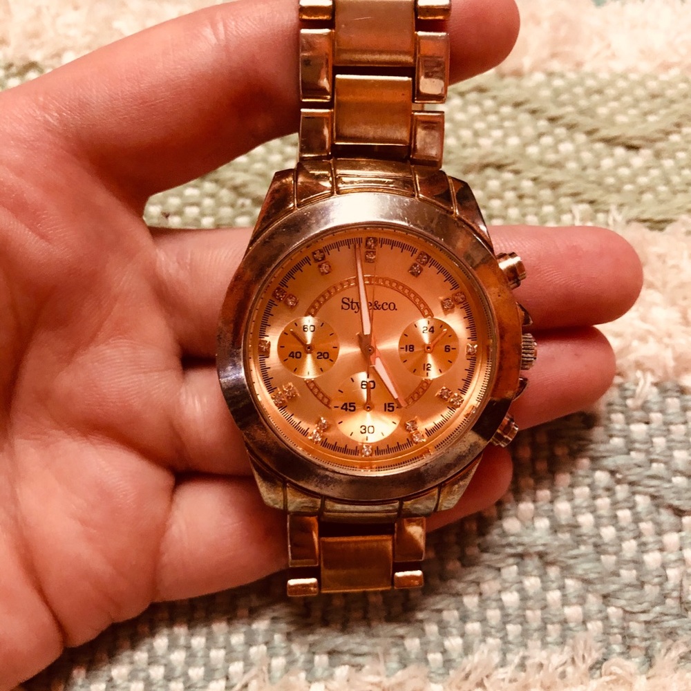 Kenneth Cole watch - Picture 12 of 13